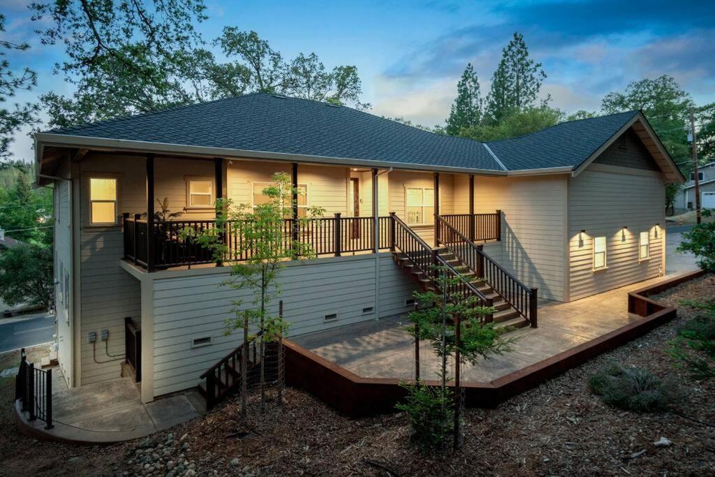 New Luxury Lake House In Pine Mountain Lake Close To Yosemite! Perfect For All Seasons! Great For Retreats, Getaways, Celebrations, And More! Гровленд Екстер'єр фото