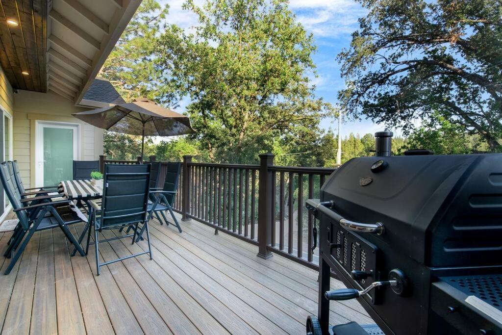 New Luxury Lake House In Pine Mountain Lake Close To Yosemite! Perfect For All Seasons! Great For Retreats, Getaways, Celebrations, And More! Гровленд Екстер'єр фото