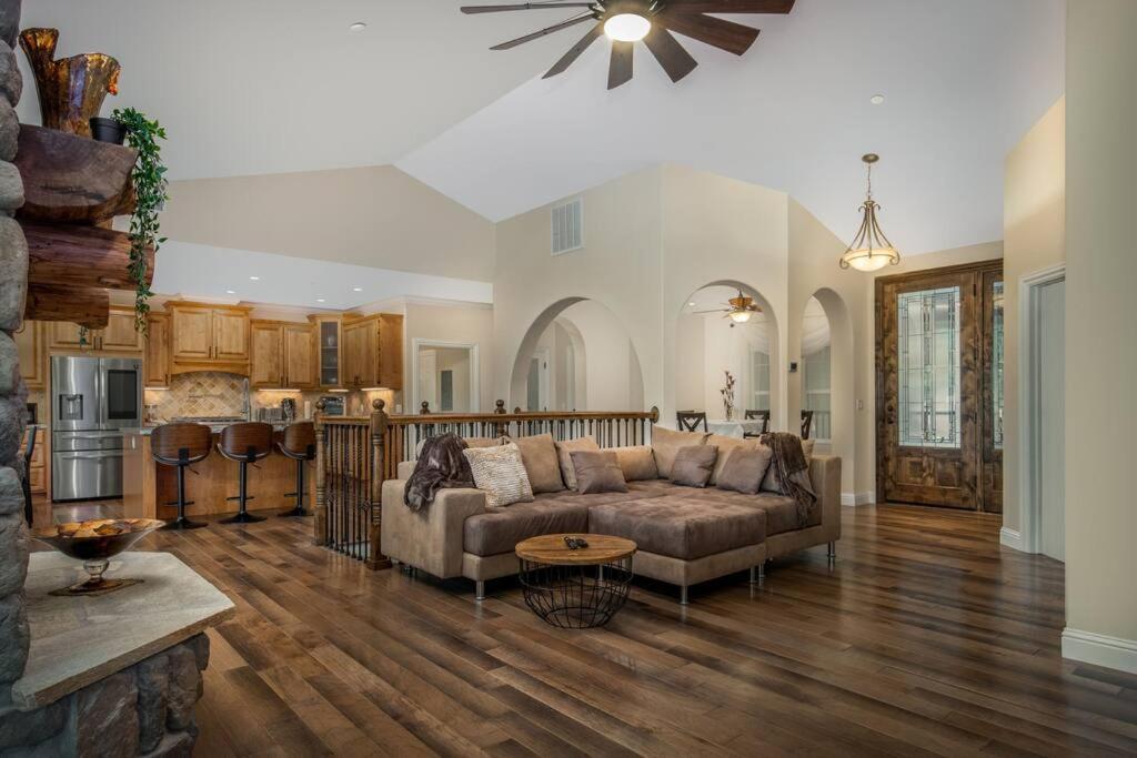 New Luxury Lake House In Pine Mountain Lake Close To Yosemite! Perfect For All Seasons! Great For Retreats, Getaways, Celebrations, And More! Гровленд Екстер'єр фото