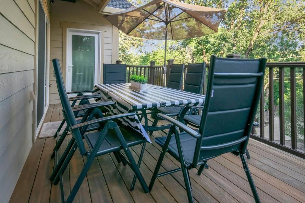 New Luxury Lake House In Pine Mountain Lake Close To Yosemite! Perfect For All Seasons! Great For Retreats, Getaways, Celebrations, And More! Гровленд Екстер'єр фото