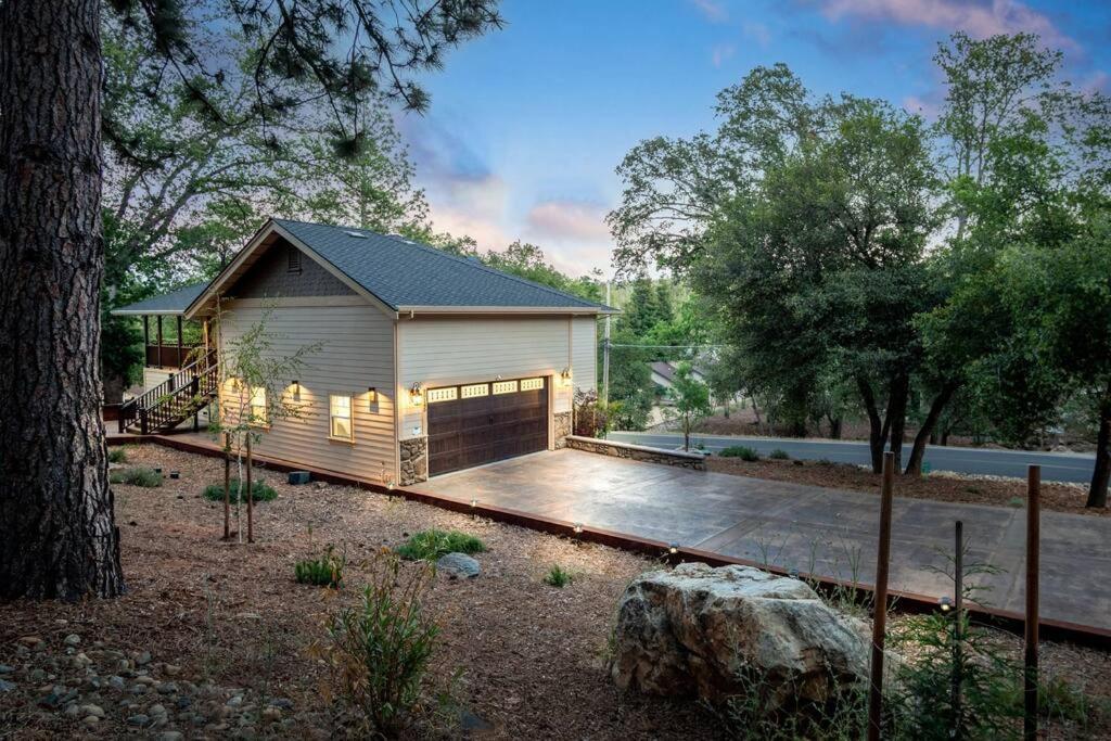New Luxury Lake House In Pine Mountain Lake Close To Yosemite! Perfect For All Seasons! Great For Retreats, Getaways, Celebrations, And More! Гровленд Екстер'єр фото
