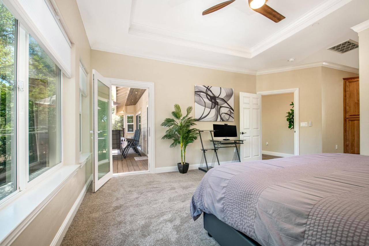 New Luxury Lake House In Pine Mountain Lake Close To Yosemite! Perfect For All Seasons! Great For Retreats, Getaways, Celebrations, And More! Гровленд Екстер'єр фото